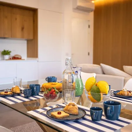 Sorrentovibes - Modern Family With Views