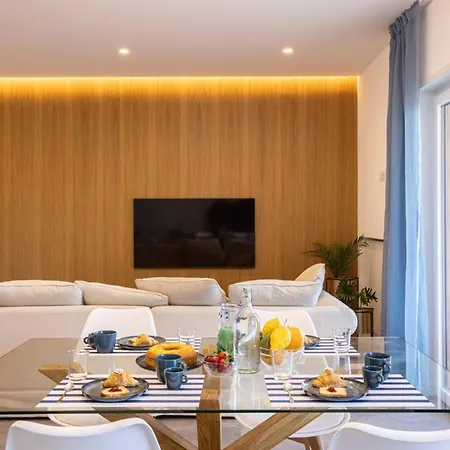 Feriehus Sorrentovibes - Modern Family With Views *