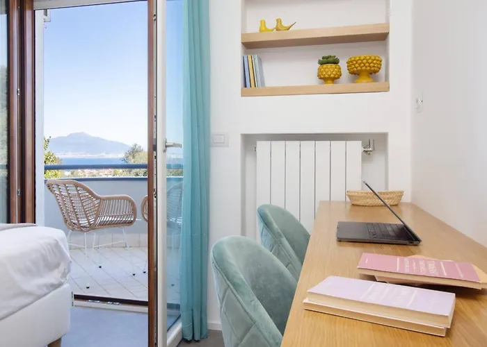 Sorrentovibes - Modern Family With Views 索伦托