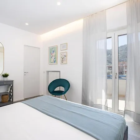 Sorrentovibes - Modern Family With Views 펜션 *