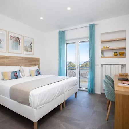 Ferienhaus Sorrentovibes - Modern Family With Views Sorrent