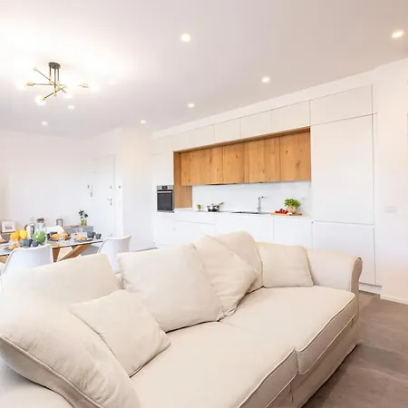 Sorrentovibes - Modern Family With Views Ferienhaus *