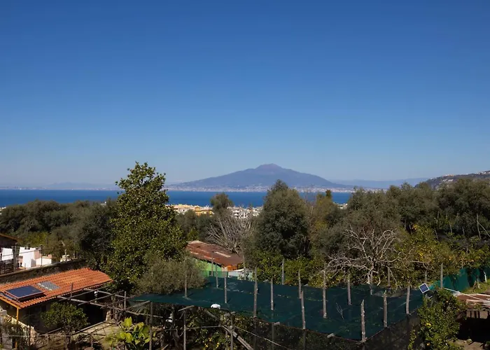 Sorrentovibes - Modern Family With Views