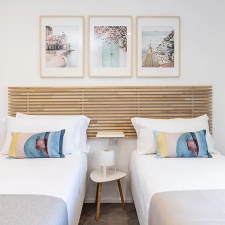 Sorrentovibes - Modern Family With Views *